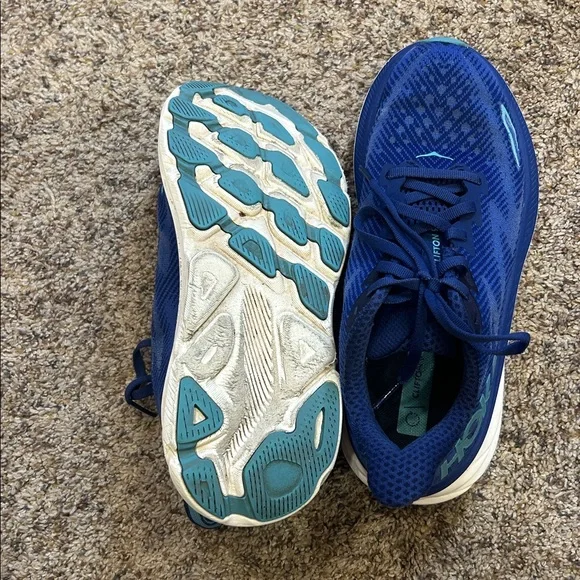 HOKA Clifton 9 running shoes - Picture 5 of 6